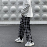 Nukty Men Casual Pants Plaid Ankle Length Loose Wide Leg All-match Elastic Waist Fashion Trousers Streetwear Harajuku Korean Retro Ins