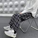 Nukty Men Casual Pants Plaid Ankle Length Loose Wide Leg All-match Elastic Waist Fashion Trousers Streetwear Harajuku Korean Retro Ins