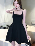 Nukty Black Sexy Spaghetti Strap Dress For Woman Elegant French Square-Collar Slim Wasit Dresses Sleeveless Party Evening Skirt Summer