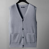 Nukty Large knitted sweater, men's new cardigan vest, autumn and winter large loose fat sweater.