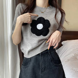 Nukty Summer Flower Embroidery T Shirt Women Korean Style Short Sleeve Knitted T-Shirt Woman All Match Round Neck Tee Tops