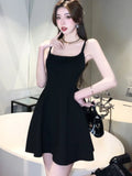 Nukty Black Sexy Spaghetti Strap Dress For Woman Elegant French Square-Collar Slim Wasit Dresses Sleeveless Party Evening Skirt Summer