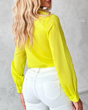 Nukty Female T-Shirts Pullover Tops Elegant Blouses Rose Detail Rhinestone Turn-Down Collar Top Autumn Spring New Fashion Casual
