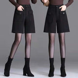 Nukty Women's High Rise Solid Color Patchwork Pocket Button Zipper Straight Autumn and Winter New Plus Size Loose Casual Capris Shorts