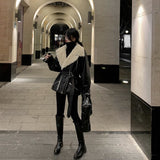 High Street Motorcycle Fur Women's Winter Jacket Vintage V Neck Belt Long Lamb Wool Coat Warm Women PU Letter Jackets