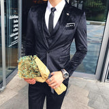 Nukty New Trendy Silver Velvet Men Suits Nothched Lapel Three Pieces Formal Prom Blazers For Male Hot Sale Mens Sim Fit Suits Set