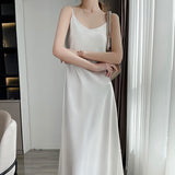 Nukty Tri-Acetate Satin Silky V-Neck Temperament Female Summer Beautiful Silk Suspender Dress New Long Skirt Is Thin