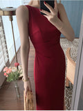 Nukty Summer Solid Color French Retro Hepburn Dress Summer One Shoulder Sleeveless Waist Slim Long Skirt Party Waist Fold