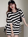 Nukty Striped T-shirts Women Slit M-4XL Streetwear Loose Summer Simple Short Sleeve All-match Students Ulzzang Fashion Casual Ins BF